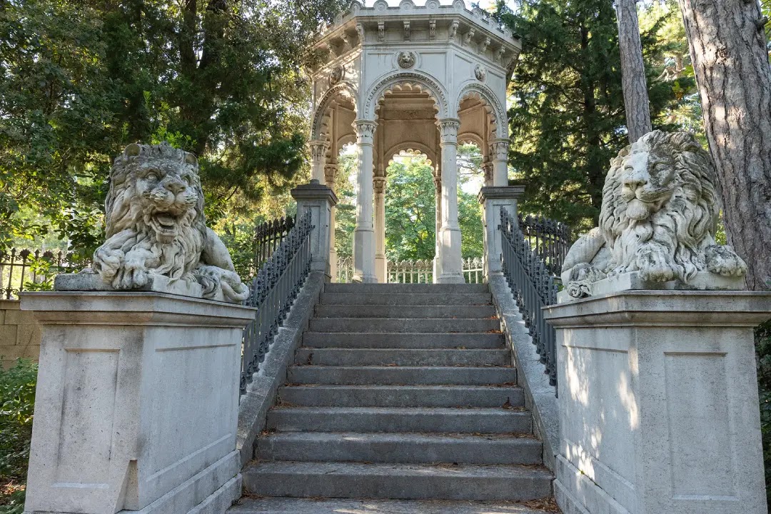 Gloriette, Chiosco, Gazebo, che storia hanno queste parole?